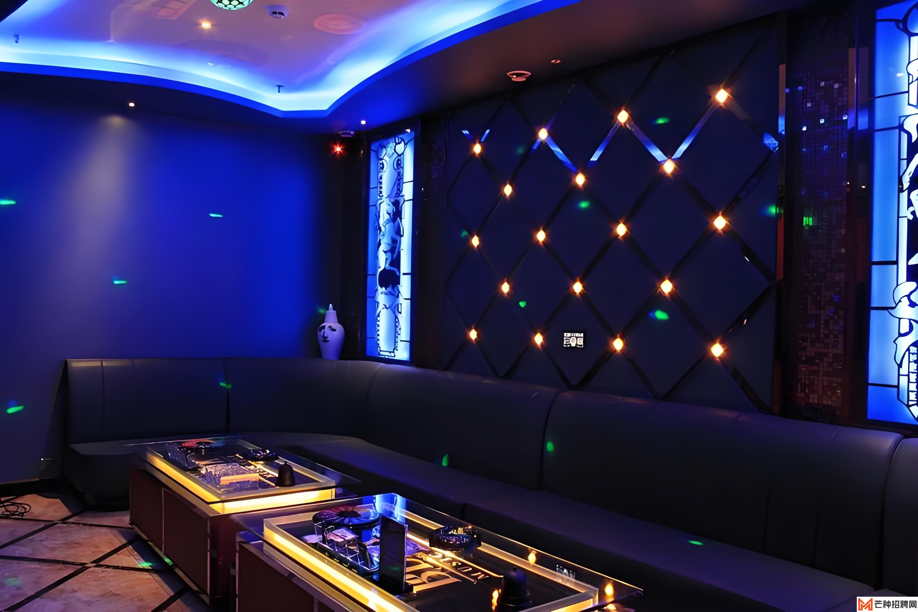 天津商圈的一条龙体验：购物、美食与KTV的完美结合