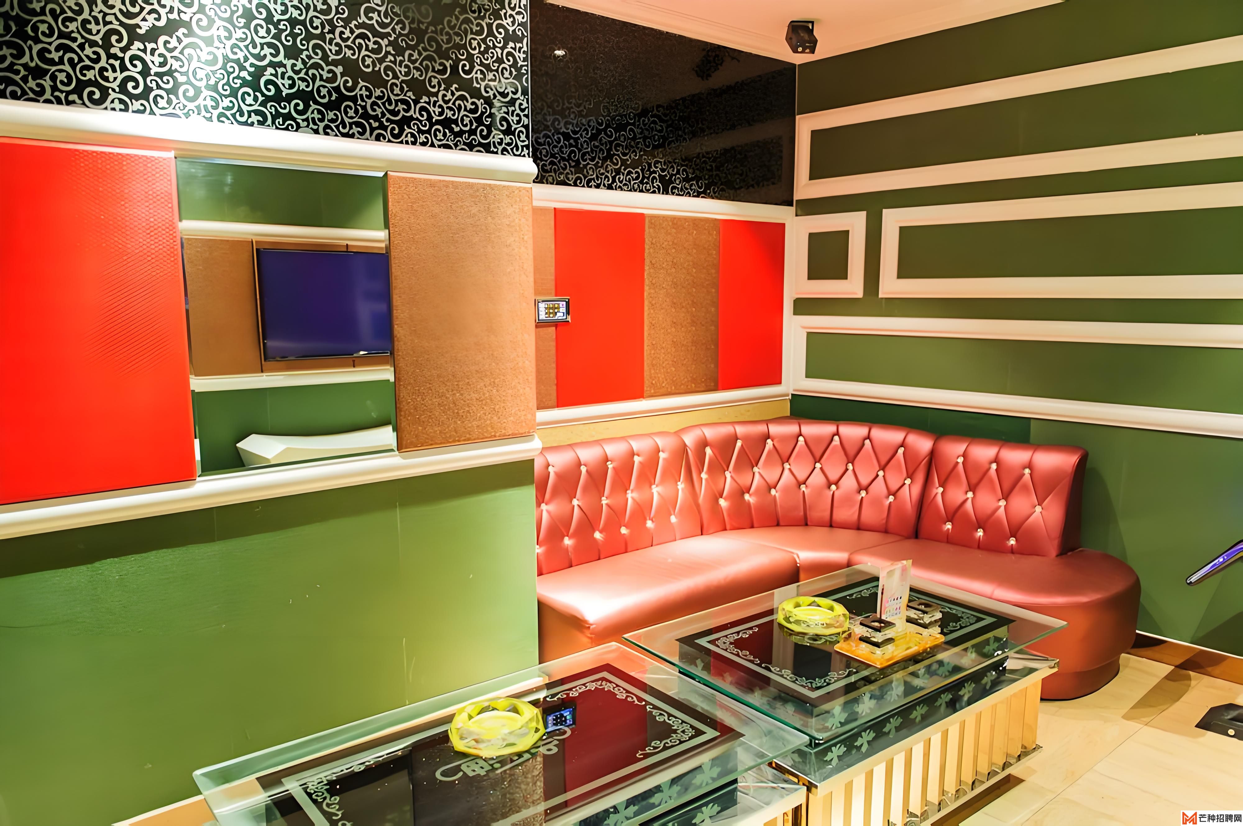 天津西青区夜色璀璨，KTV急聘女服务员！福利多多等你来！